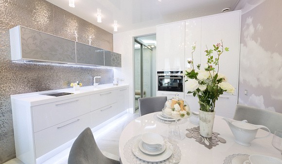 Светлая кухня в Обнинске