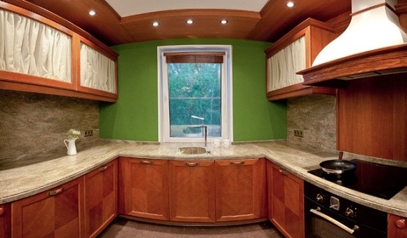 Коричневая кухня в Анапе