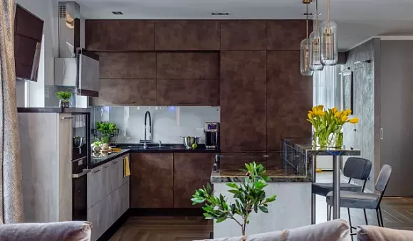 Коричневая кухня в Мурманске