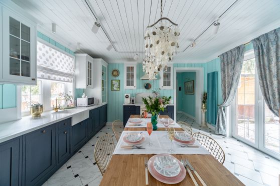 Кухни с вытяжкой