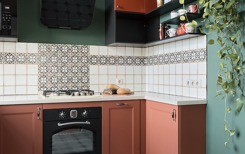 Необычная мандариновая кухня в сталинке